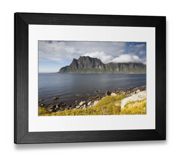 Framed Print : Lofoten coast, view across Steinsfjorden to Skolmen