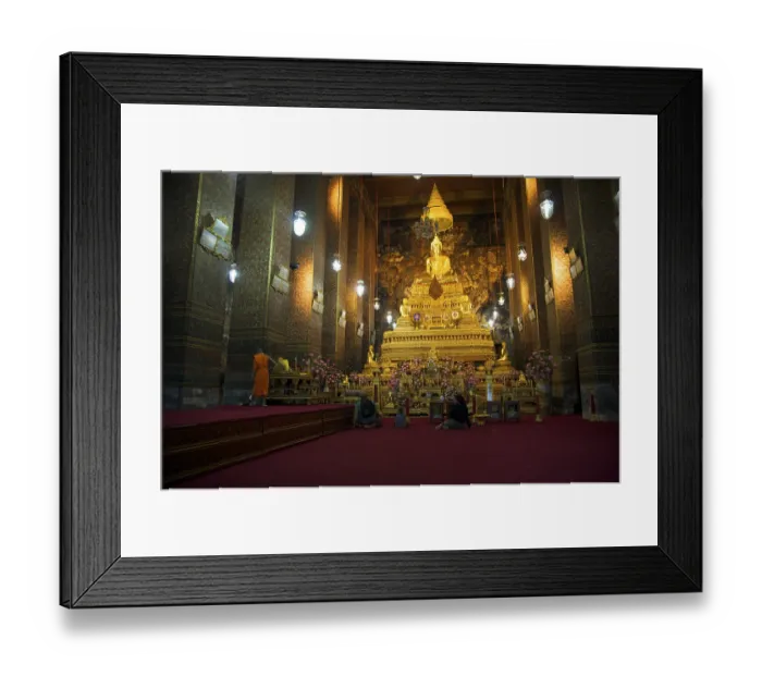 Framed Print : Monk doing the vacuum cleaning in Wat Po Temple Framed Print : Monk doing the vacuum cleaning in Wat Po Temple
