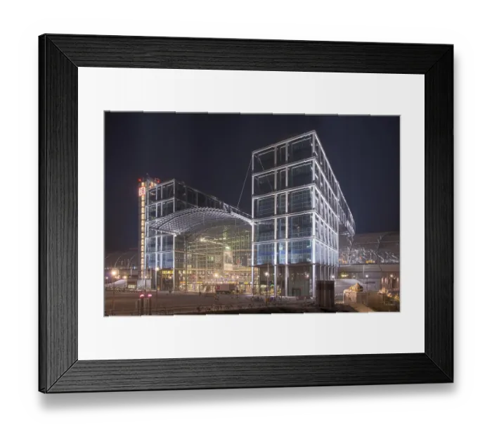 Framed Print : Lehrter Station, Berlin Central Station by night
