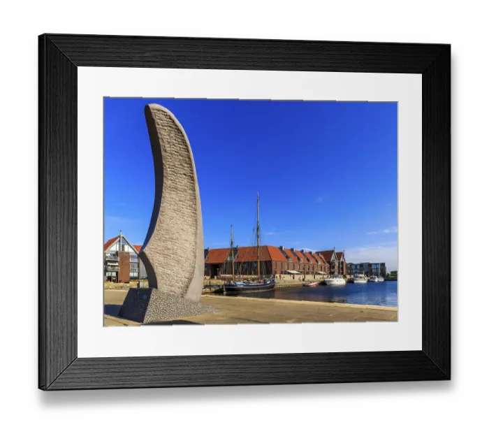 Framed Print : Sculpture 'Halvvind' by Steen Overgaard Madsen Framed Print : Sculpture 'Halvvind' by Steen Overgaard Madsen