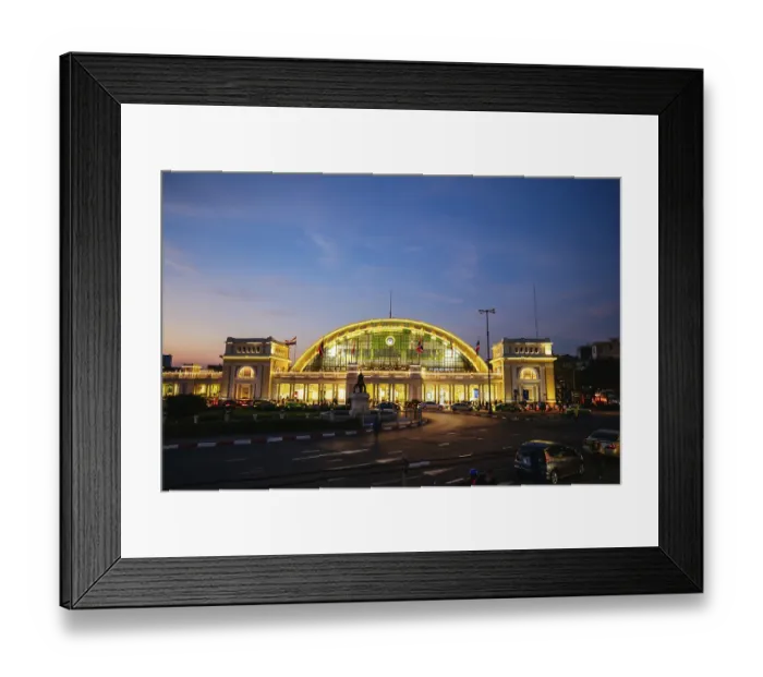 Framed Print : Bangkok, Thailand, April 22 2018: Hua Lamphong station in Pathum Wan District