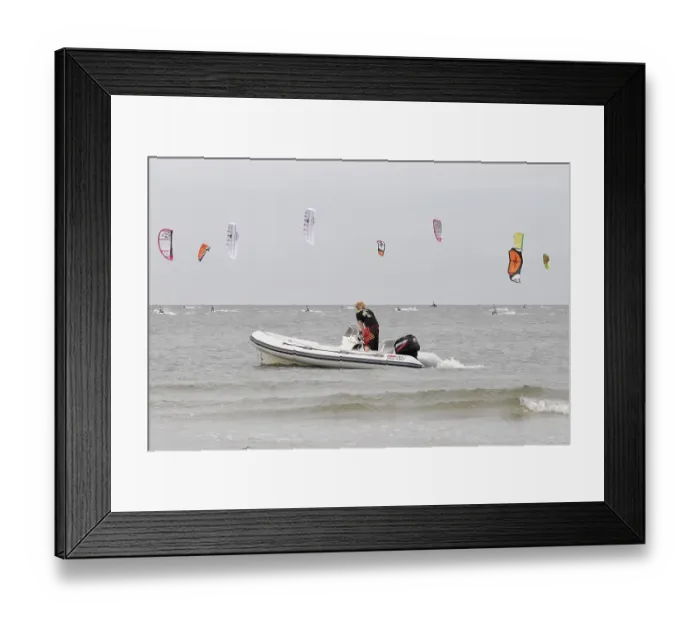 Framed Print : Kitesurf World Cup 2009, Sankt Peter-Ording Framed Print : Kitesurf World Cup 2009, Sankt Peter-Ording