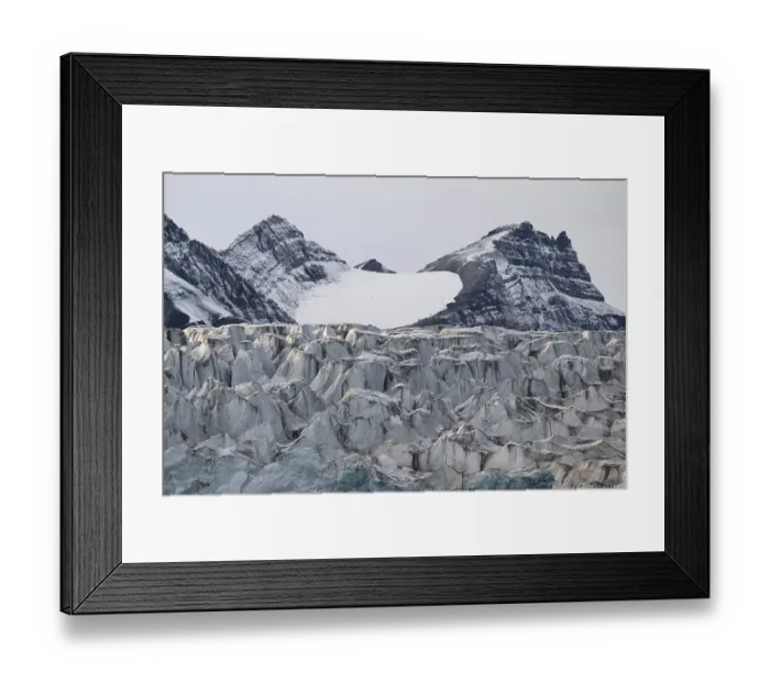 Framed Print : Mountain massif, Sveabreen glacier