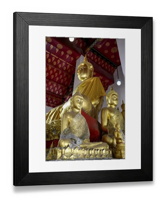 Framed Print : Buddha statues in Wat Arun, Temple of Dawn