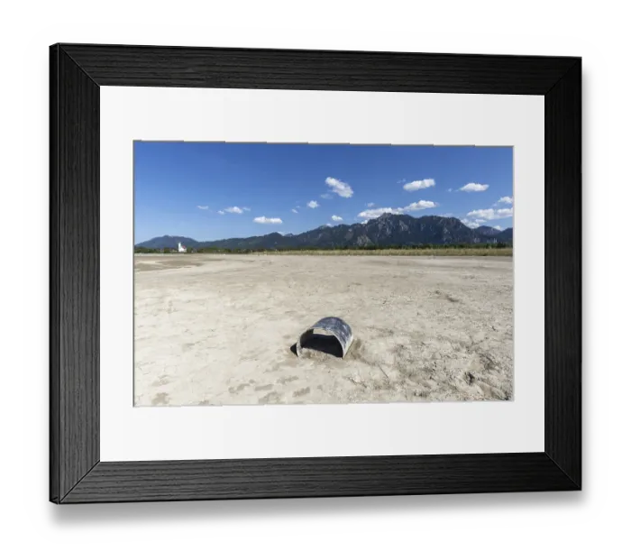 Framed Print : Cracked, dried out ground, waterless Forggensee in spring Framed Print : Cracked, dried out ground, waterless Forggensee in spring
