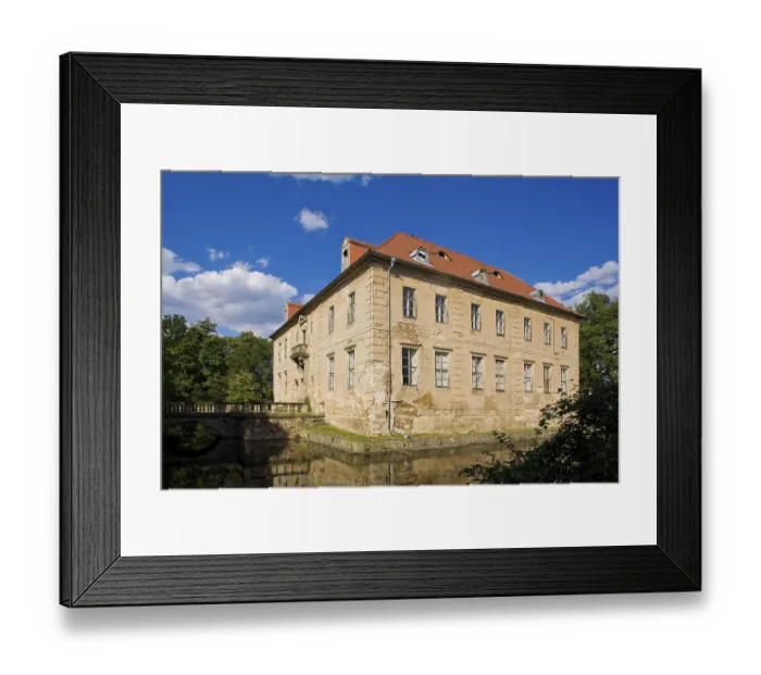 Framed Print : The castle in Berbisdorf is still recognisable as an early medieval moated castle