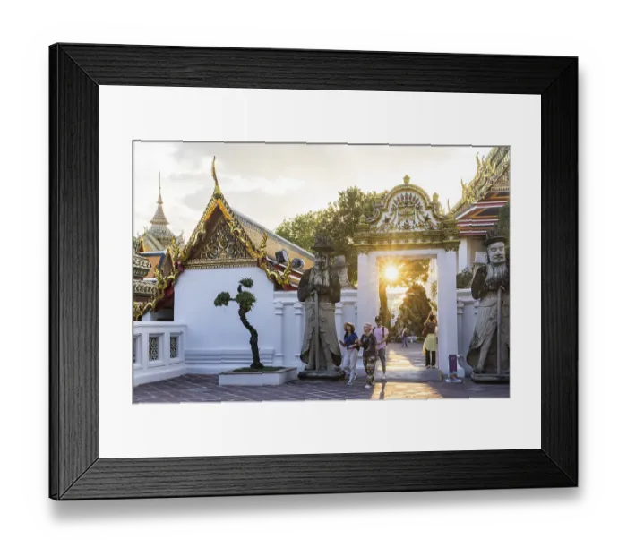 Framed Print : Wat Pho Temple is Bangkok's oldest Buddhist monastery near the Grand Palace Framed Print : Wat Pho Temple is Bangkok's oldest Buddhist monastery near the Grand Palace