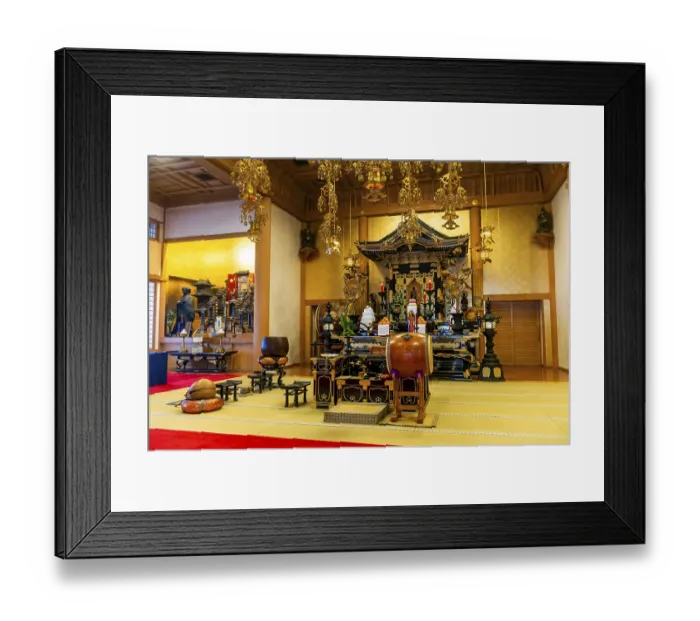 Framed Print : Interior of the ZOjOji Temple, Buddhist temple complex Framed Print : Interior of the ZOjOji Temple, Buddhist temple complex