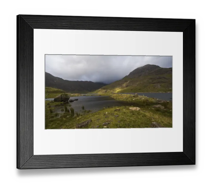 Framed Print : Lake Llyn Llydaw with Mount Snowdon behind clouds in late summer Framed Print : Lake Llyn Llydaw with Mount Snowdon behind clouds in late summer
