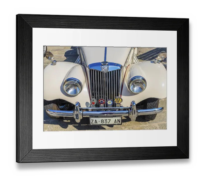 Framed Print : Vintage MG Morgan at Portofino Harbour Framed Print : Vintage MG Morgan at Portofino Harbour