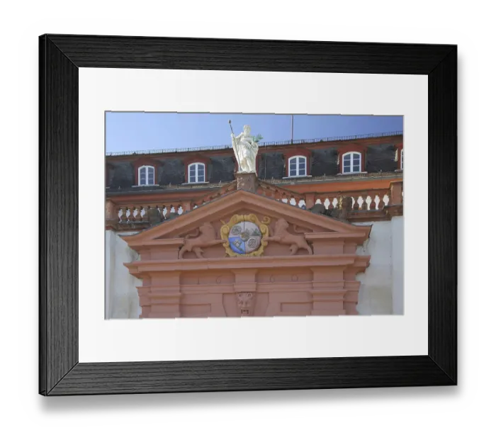 Framed Print : Portal with sculptures of St James with pilgrim's staff