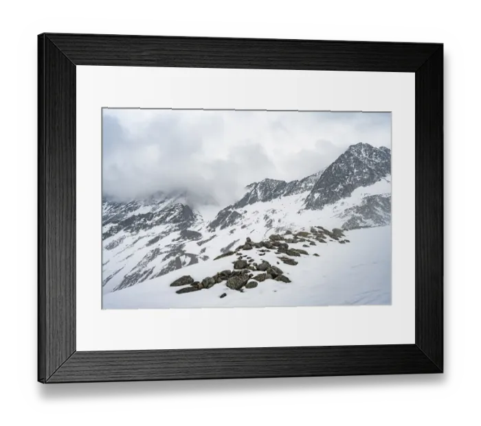 Framed Print : Cloudy mountains, summit Alpeiner Knotenspitze Framed Print : Cloudy mountains, summit Alpeiner Knotenspitze