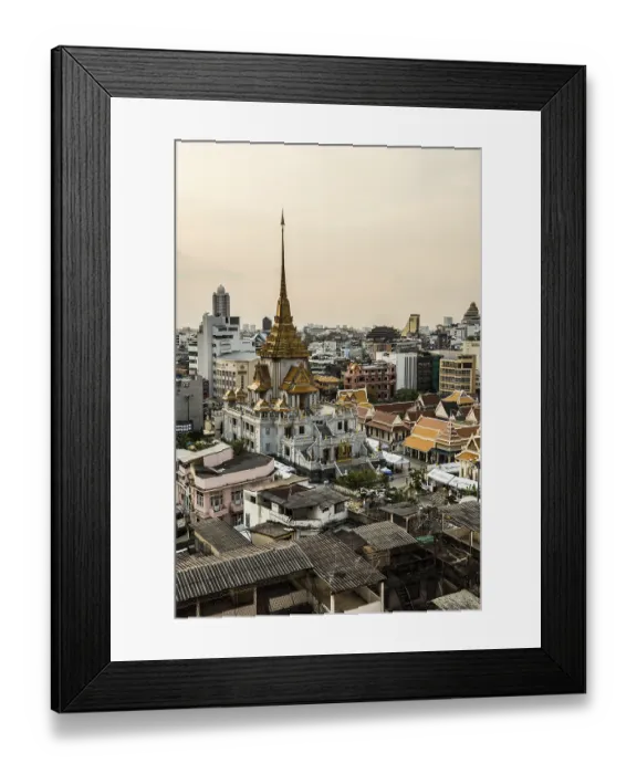 Framed Print : Wat Trai Mit Witthayaram Worawihan Framed Print : Wat Trai Mit Witthayaram Worawihan