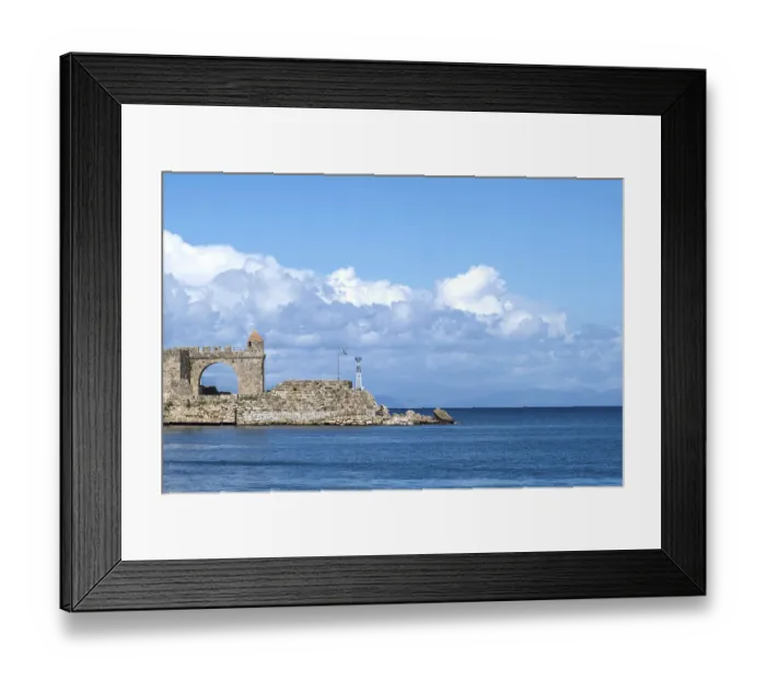 Framed Print : Historic fortress walls, De Naillac Tower Framed Print : Historic fortress walls, De Naillac Tower