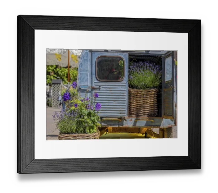 Framed Print : Vintage car, flowers, decoration in front of castle