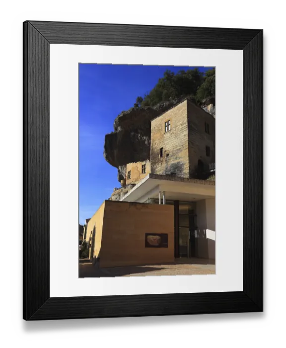 Framed Print : Musee National de Prehistoire, Les Eyzies-de-Tayac-Sireuil