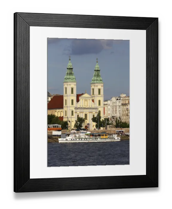 Framed Print : Inner-city parish church, Church of Our Lady at the Danube Framed Print : Inner-city parish church, Church of Our Lady at the Danube