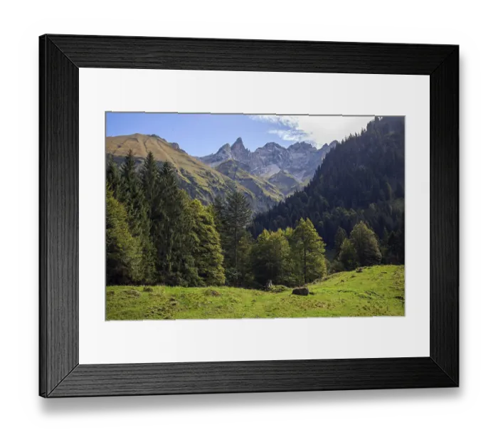 Framed Print : View from the Rappenalp valley to Trettachspitze and Maedelegabel Framed Print : View from the Rappenalp valley to Trettachspitze and Maedelegabel