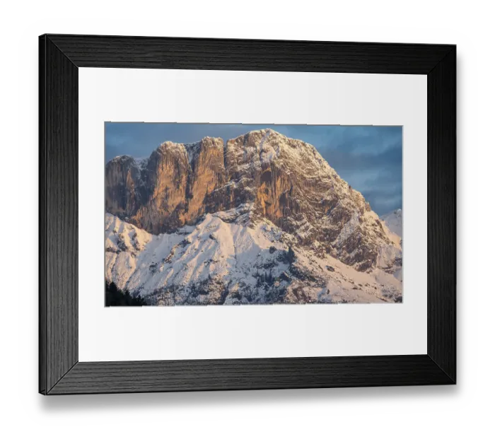 Framed Print : Mountain peak Berchtesgadener Hochthron at sunrise