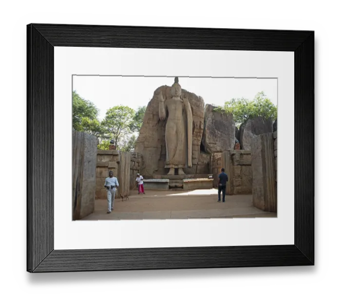 Framed Print : Avukana Buddha statue, Central Province