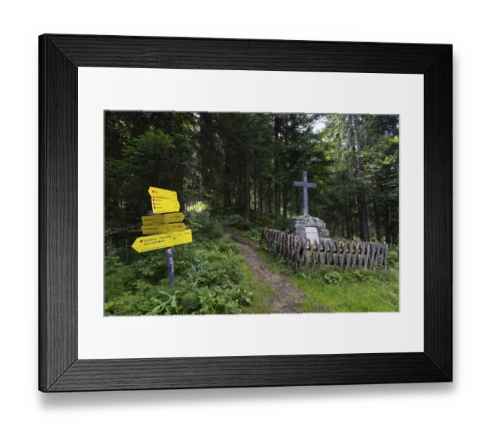 Framed Print : Hunter's monument on the path from Eibleck to Spielberg