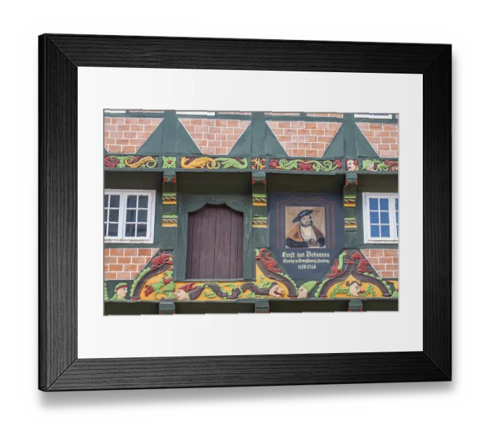 Framed Print : Duke Ernst the Confessor as portrait at the half-timbered house