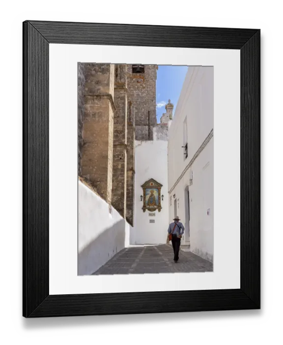 Framed Print : Senior citizens in the narrow streets of Vejer Framed Print : Senior citizens in the narrow streets of Vejer