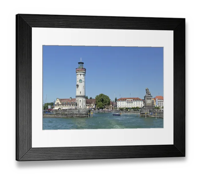 Framed Print : Port entrance with lighthouse, Lindau