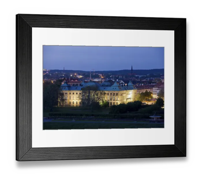 Framed Print : Japanese Palace, a four-winged complex with oriental echoes built in 1727-37 by Matthaeus Poeppelmann