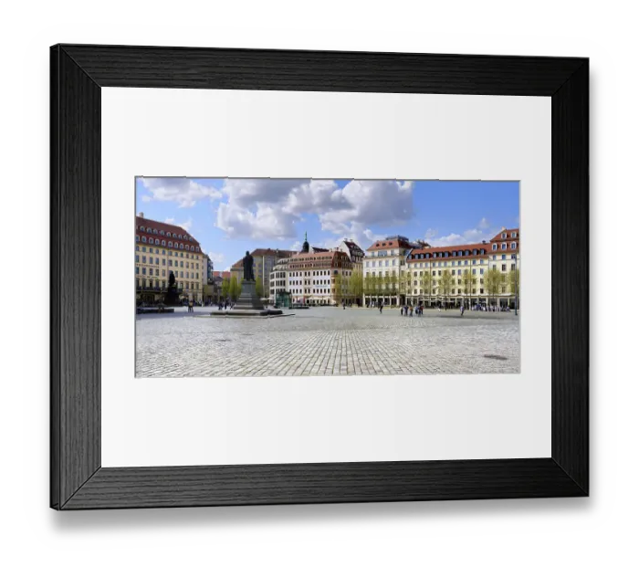 Framed Print : Neumarkt square with Martin Luther statue