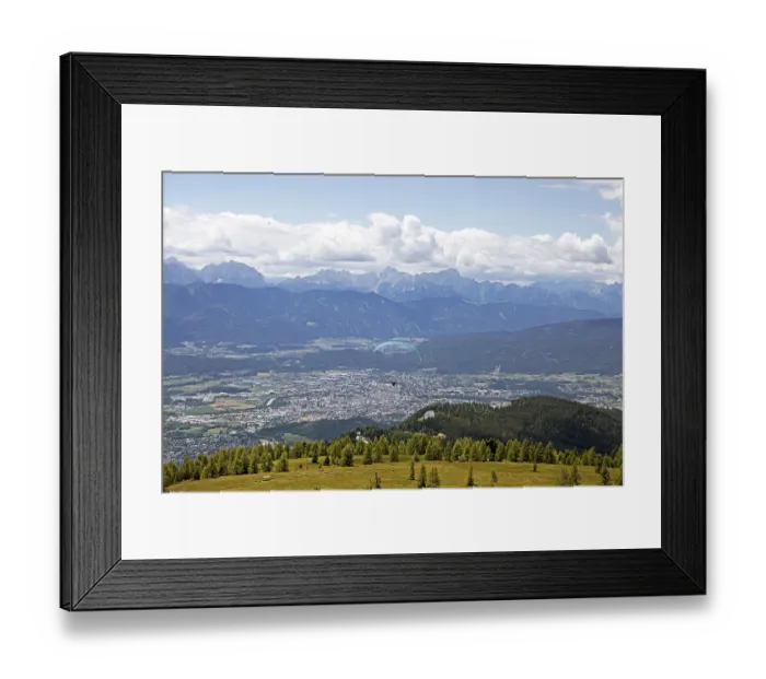 Framed Print : Paraglider on the Gerlitzen Alpe