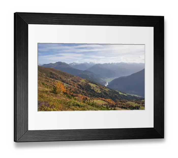 Framed Print : View of the mountain panorama and the Upper Inn Valley in the morning light