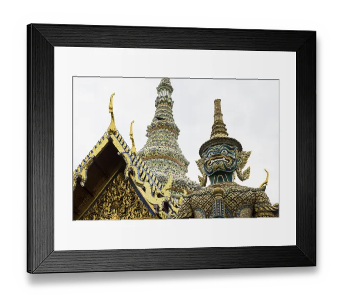 Framed Print : Wat Phra Kaeo temple, old royal palace Framed Print : Wat Phra Kaeo temple, old royal palace