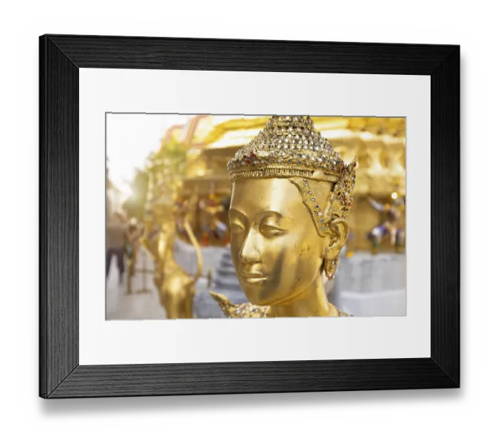 Framed Print : Scenic golden temple of emerald buddha Wat Phra Kaew in Bangkok
