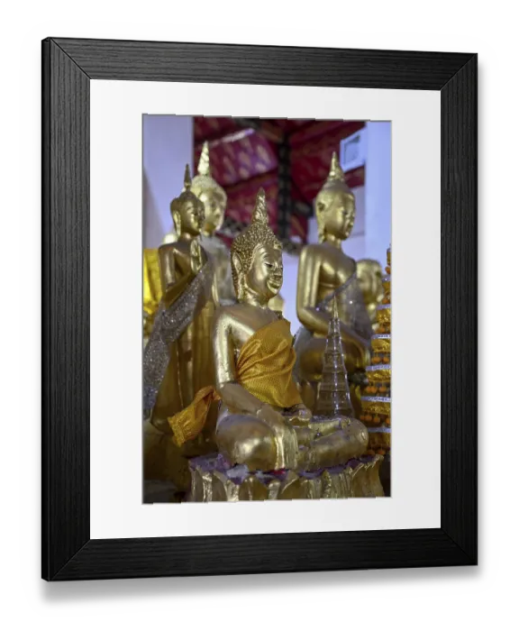 Framed Print : Buddha statues in Wat Arun, Temple of Dawn