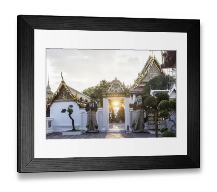 Framed Print : Wat Pho Temple is Bangkok's oldest Buddhist monastery near the Grand Palace Framed Print : Wat Pho Temple is Bangkok's oldest Buddhist monastery near the Grand Palace