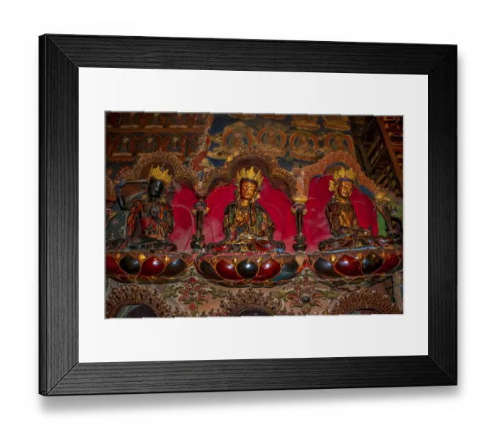 Framed Print : Buddhas in the Kumbum in the monastery of Gyantse