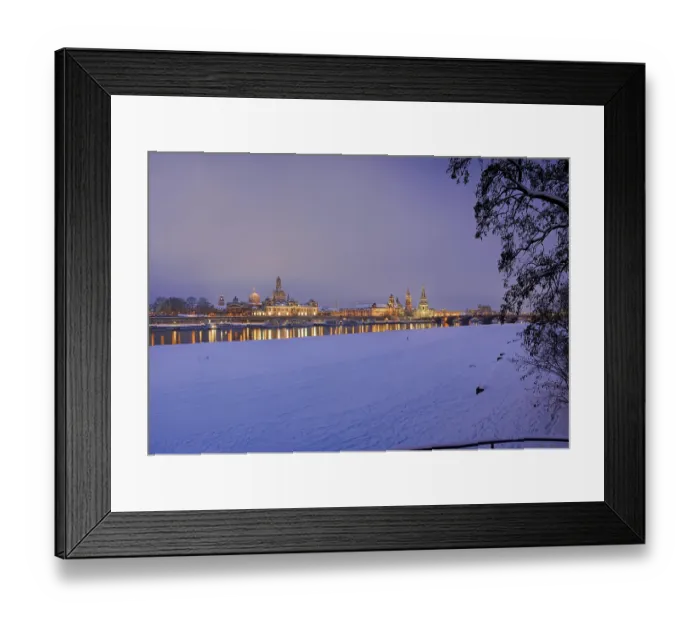 Framed Print : Dresden silhouette in winter Framed Print : Dresden silhouette in winter