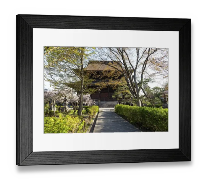 Framed Print : Buddhist ZenkO-ji Temple, Nagano, Japan, Asia Framed Print : Buddhist ZenkO-ji Temple, Nagano, Japan, Asia
