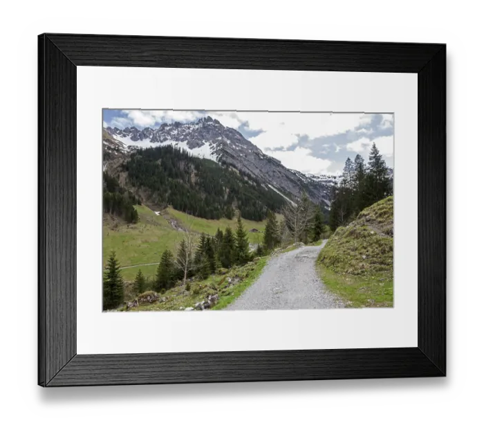 Framed Print : Hiking trail, behind Geisshorn