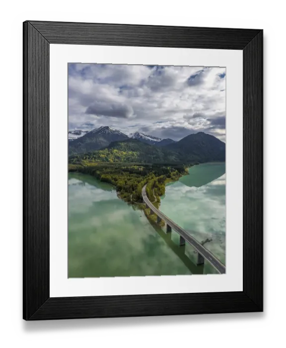 Framed Print : Sylvenstein lake and Faller-Klamm bridge