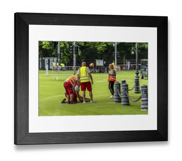 Framed Print : Brandenburg Tor and Strasse des 17 Framed Print : Brandenburg Tor and Strasse des 17