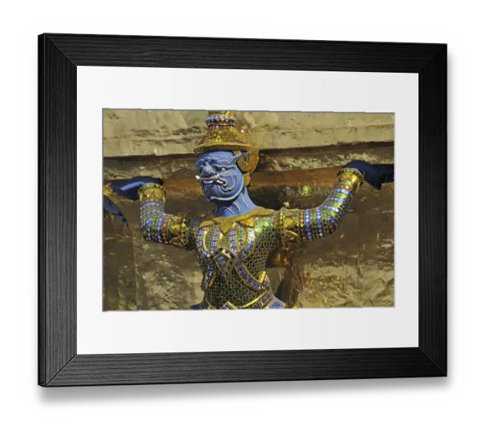 Framed Print : Golden Chedi in front of the pantheon