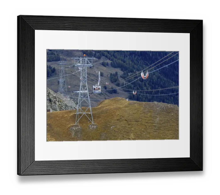 Framed Print : Cable car from Grimentz to the Sorebois summit station