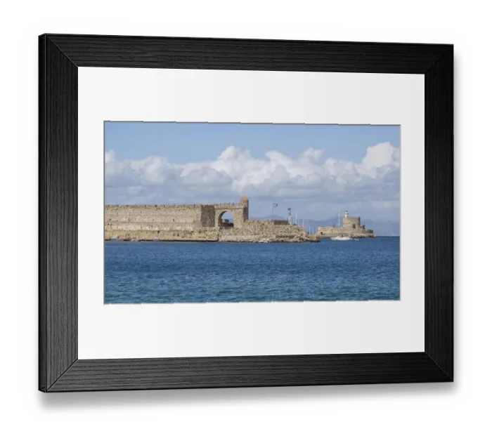 Framed Print : Agios Nikolaos harbour fortress