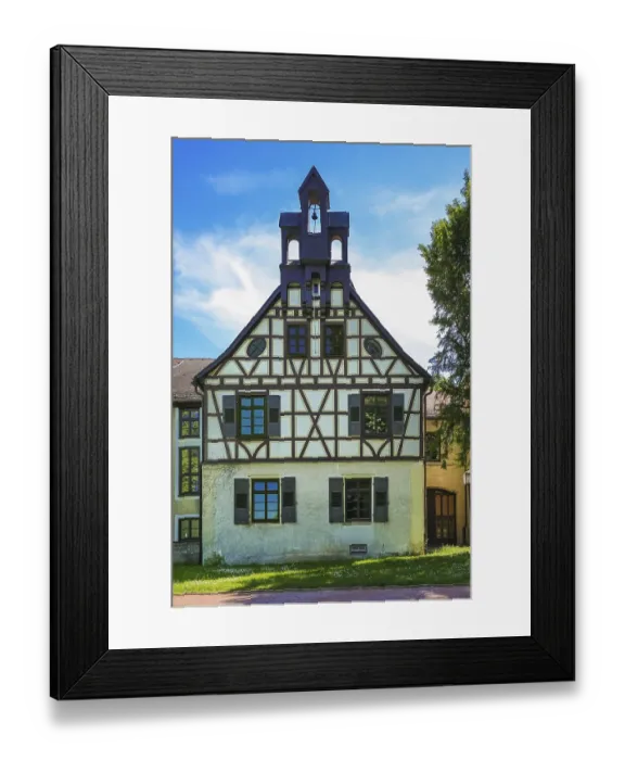 Framed Print : Varbueler Castle, Hemmingen Castle Framed Print : Varbueler Castle, Hemmingen Castle