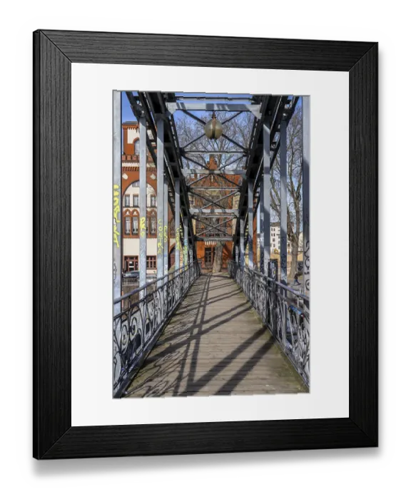 Framed Print : The Siemens footbridge on Charlottenburger Ufer Framed Print : The Siemens footbridge on Charlottenburger Ufer