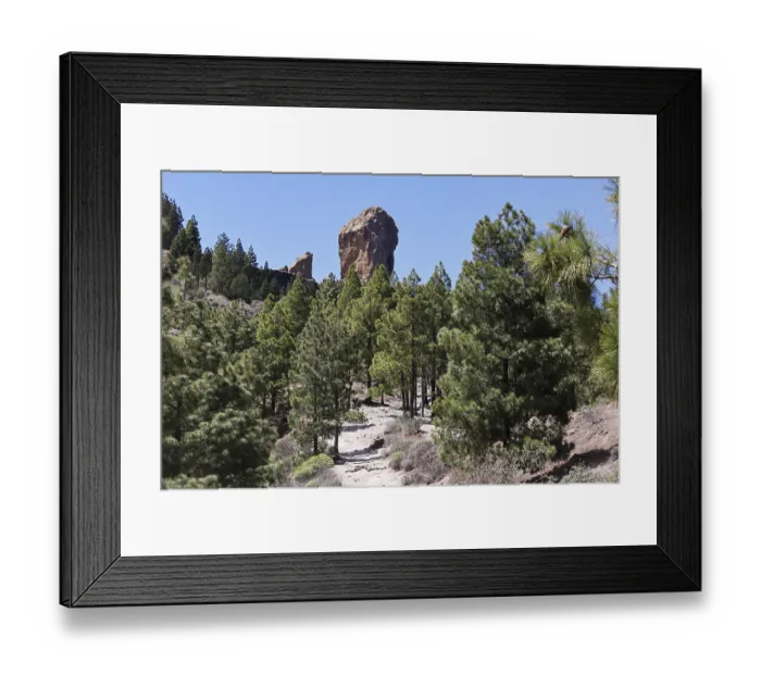 Framed Print : Mighty basalt rock Roque Nublo