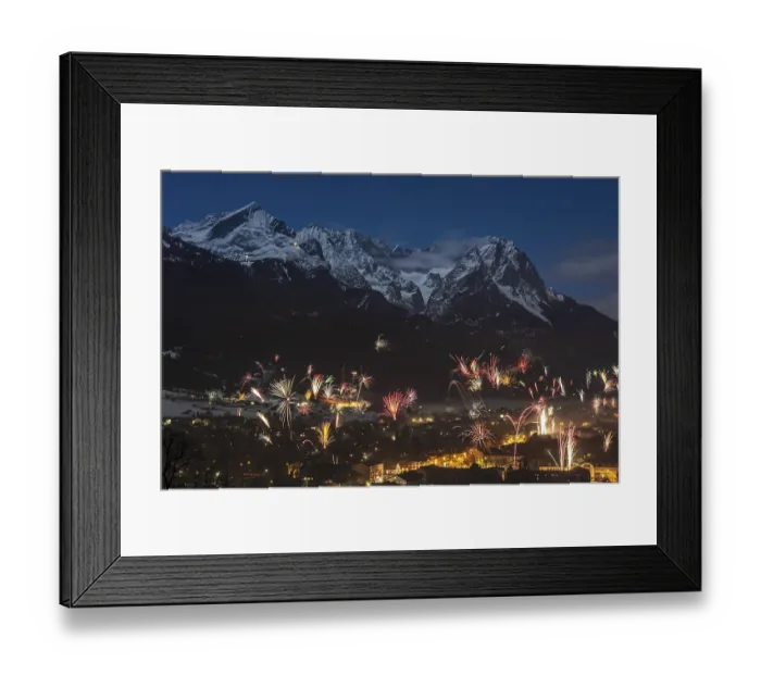 Framed Print : New Year's Eve fireworks over Garmisch-Partenkirchen Framed Print : New Year's Eve fireworks over Garmisch-Partenkirchen