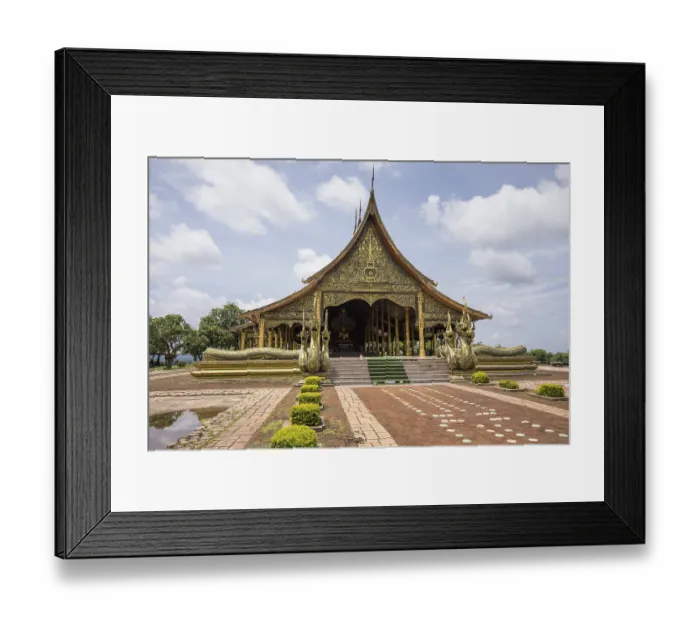 Framed Print : Temple Wat Sirindhorn Wararam, Wat Phu Prao